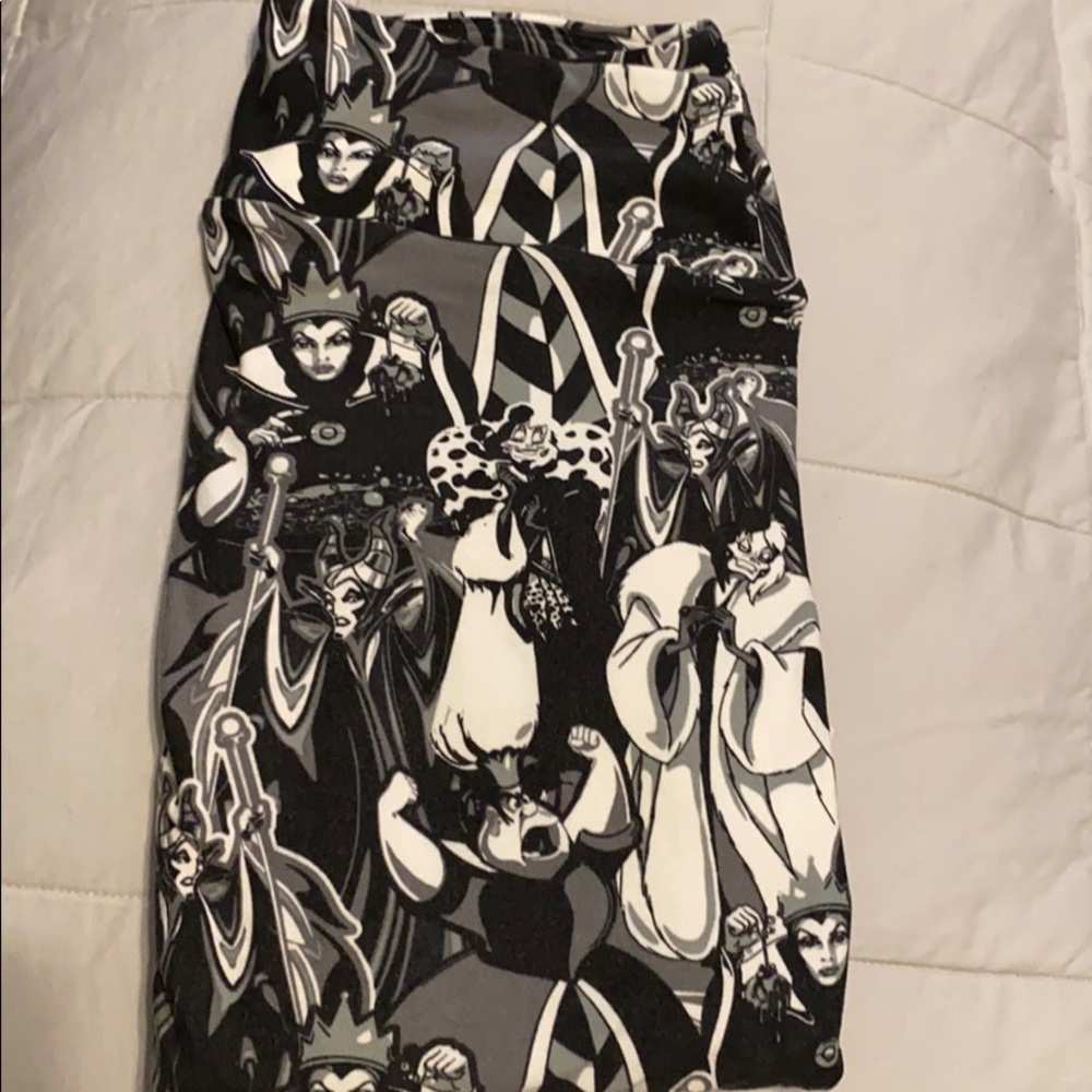 OS lula roe Disney villains leggings